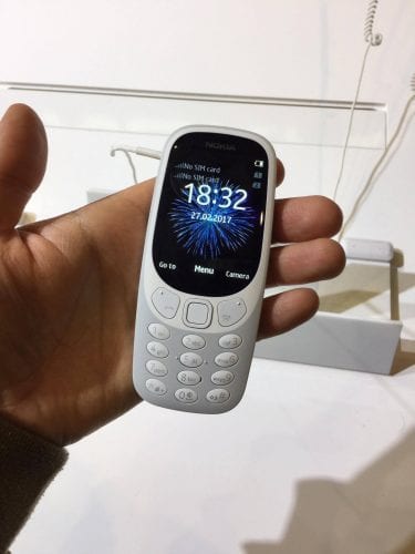 Le Nokia 3310 était la star de ce salon 2017. Téléphone 2G, sans mail, il semble que c'était mieux avant...